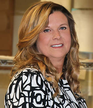 Loren Ridinger, Co-Founder & Senior Executive Vice President of Market America Worldwide | SHOP.COM, Top 10 Inspiring Women Leaders of 2022 Profile