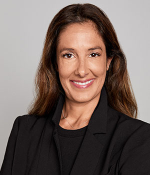 Lexy Onofrio, Senior Vice President Marketing at Ascena Retail Group, Most Influential WomenLeaders of 2021 Profile